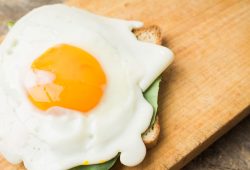 目玉焼き